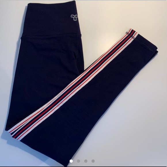 TNA leggings ❤️🤍💙 - Picture 1 of 4